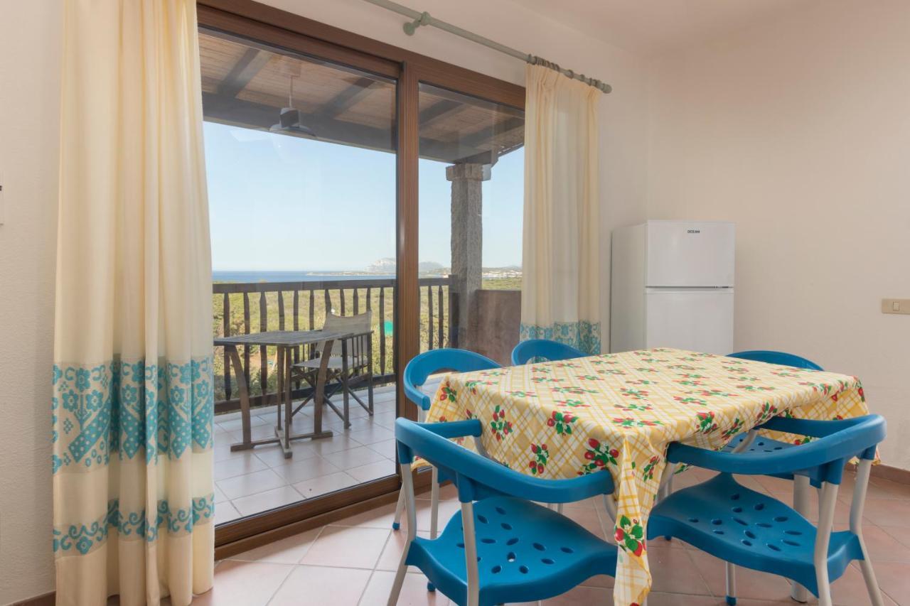 Residence Costa Ruja Portisco Exterior photo